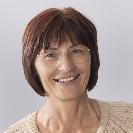 Mechthild Ahrling, Verwaltung