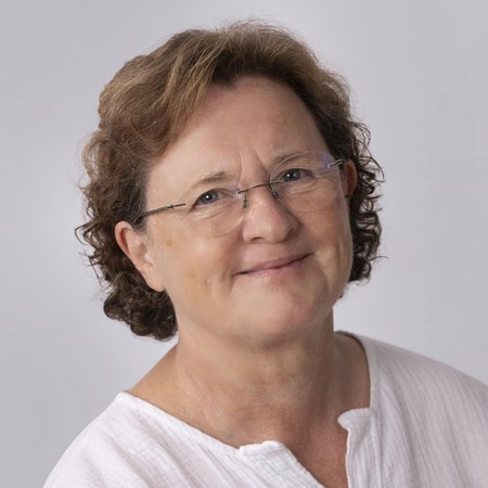 Astrid Aszmons, Päd. Mitarbeiterin